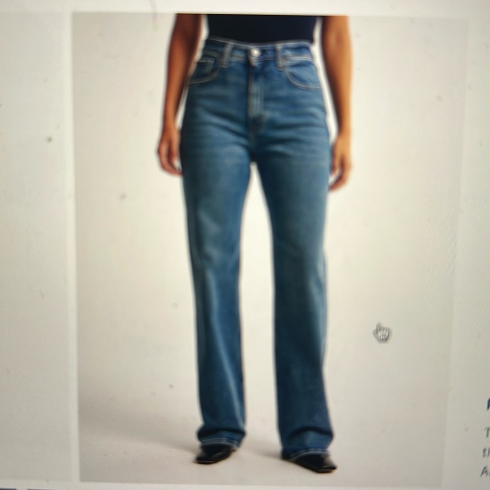 Abercrombie High Rise 90s Relaxed Jean